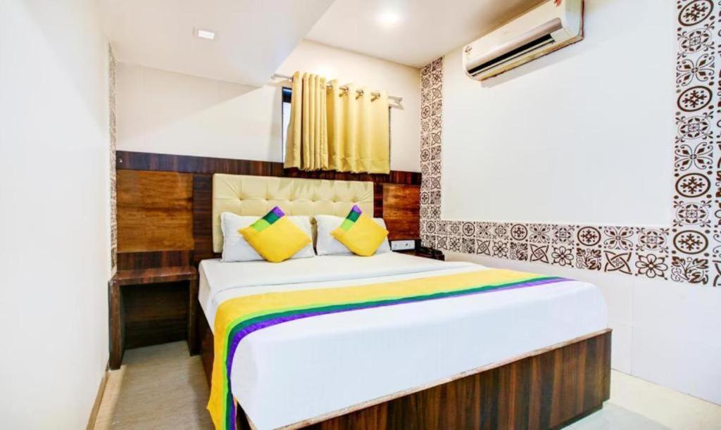 Kalpana Residency - Near Us Embassy Otel Mumbai Dış mekan fotoğraf